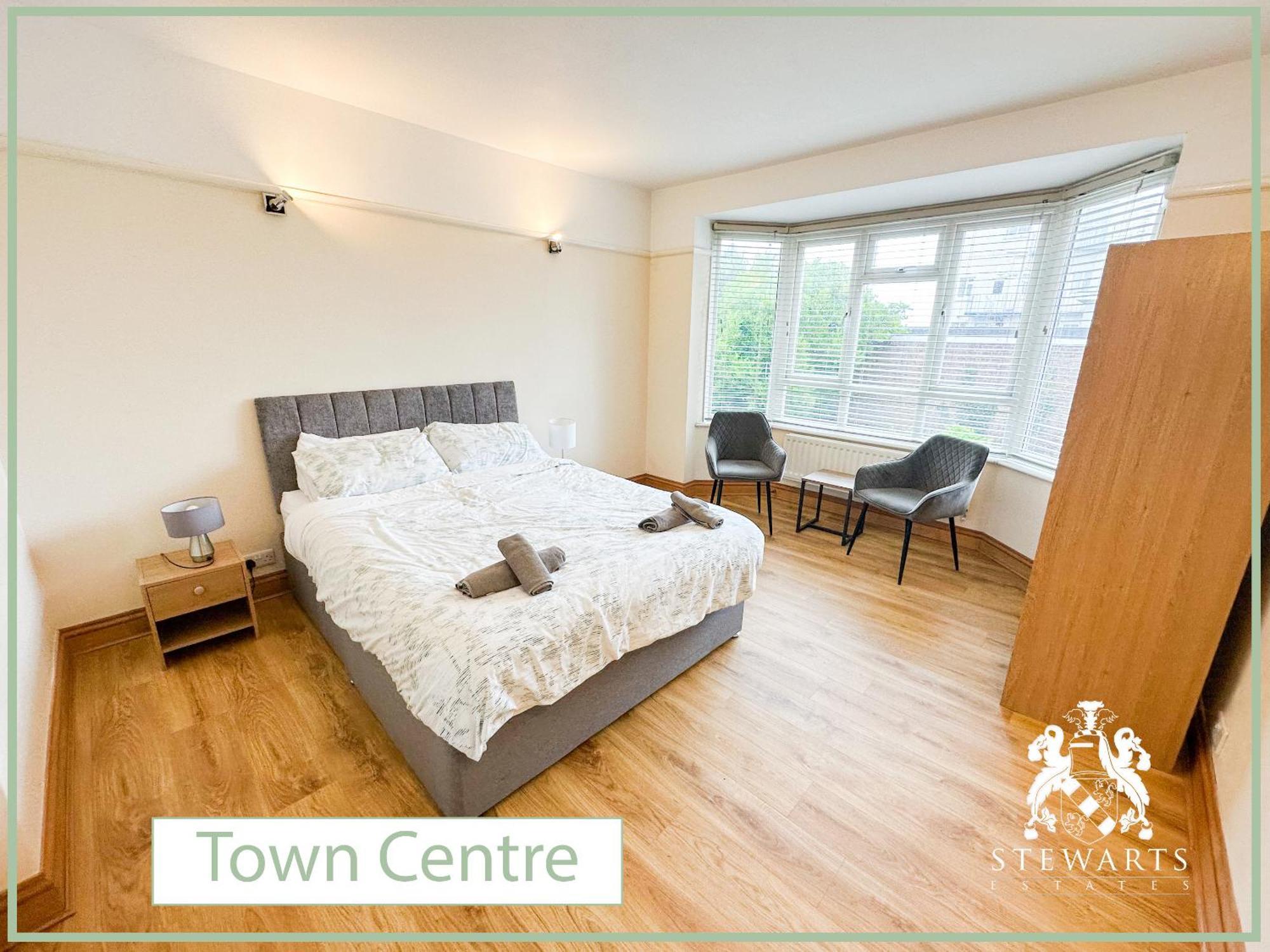 Town Centre Apartment Sleeps 9 Bournemouth Eksteriør bilde